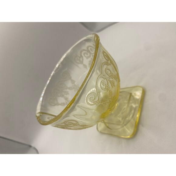 Vintage Yellow Depression Glass by Indiana Glass - Champagne Sherbet Bowl - Picture 6 of 6